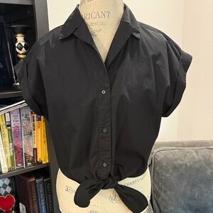 Banana Republic Black Button-Up Short Sleeve Top